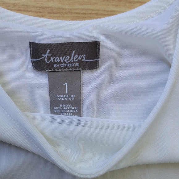 $15 Chico's Bundle Top and Shorts - Picture 5 of 8